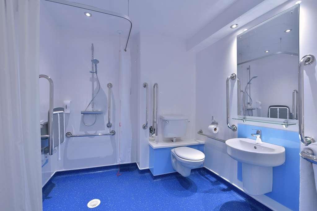Travelodge Bradford Central Oda fotoğraf