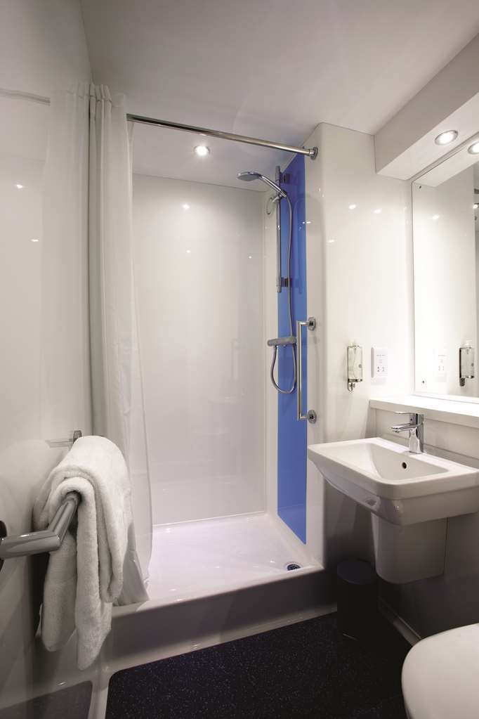 Travelodge Bradford Central Oda fotoğraf